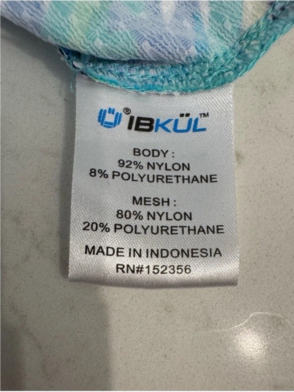 NWOT, IBKUL S, Women's Long Sleeve Geometric Print Zip-Neck Top, Cool Max SPF 50 - Picture 6 of 6